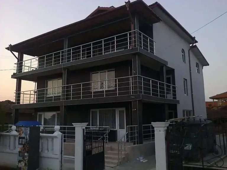 Glass_sistem_balustrade_aluminiu_11