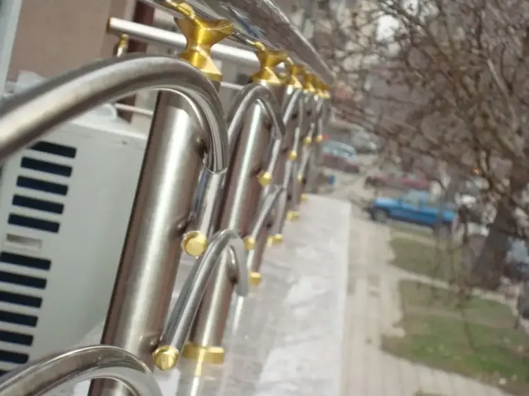 Glass_sistem_balustrade_aluminiu_12